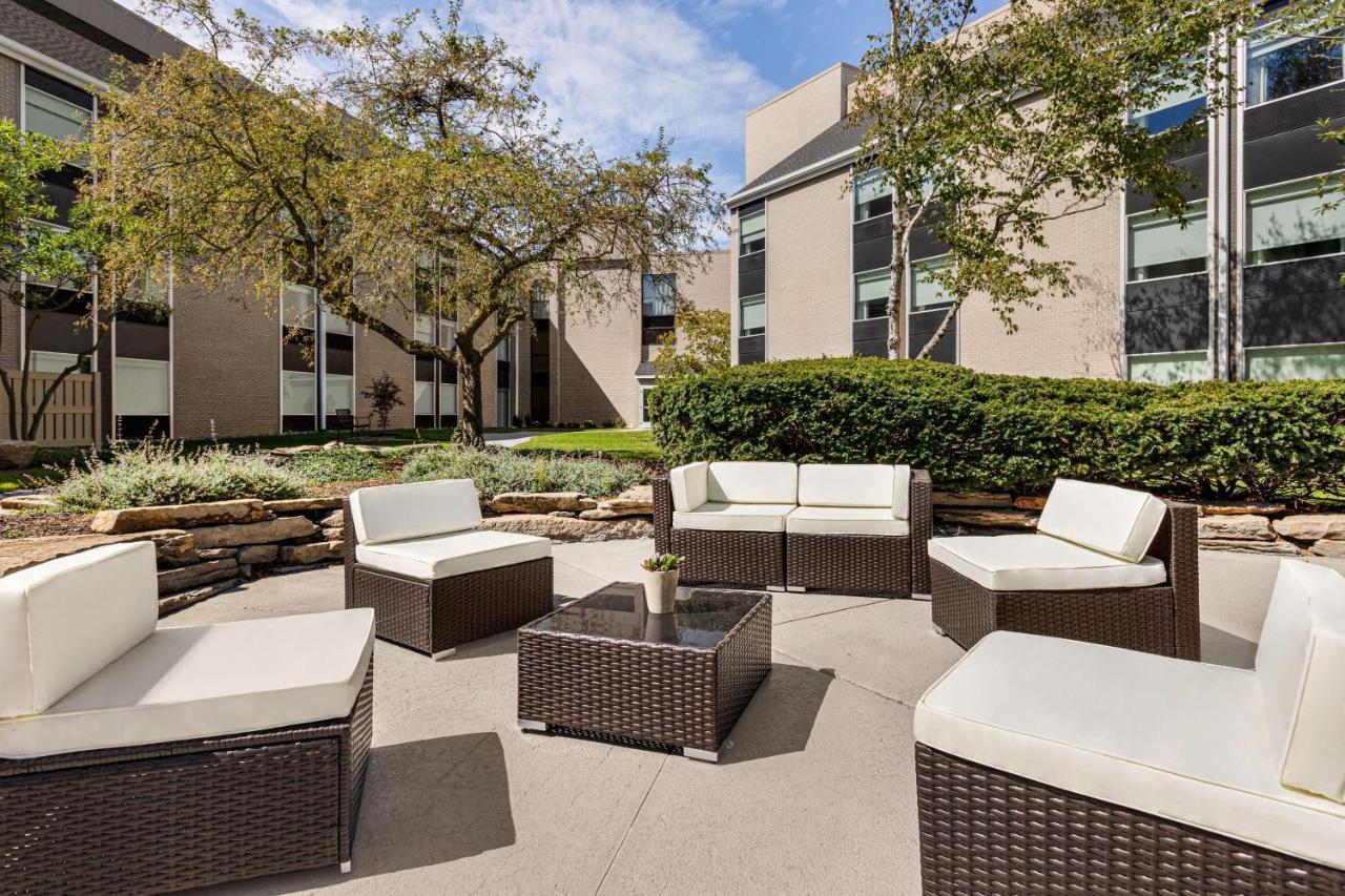 Hotel Doubletree By Hilton Columbus Dublin Exterior foto